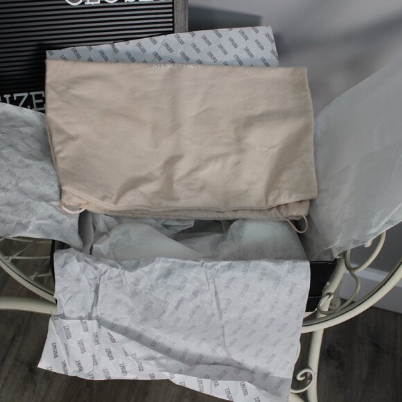 Badgley Mischka | BNIB | Meilani Bow Kitten Heel | Ivory | Size 8.5 - Picture 13 of 14